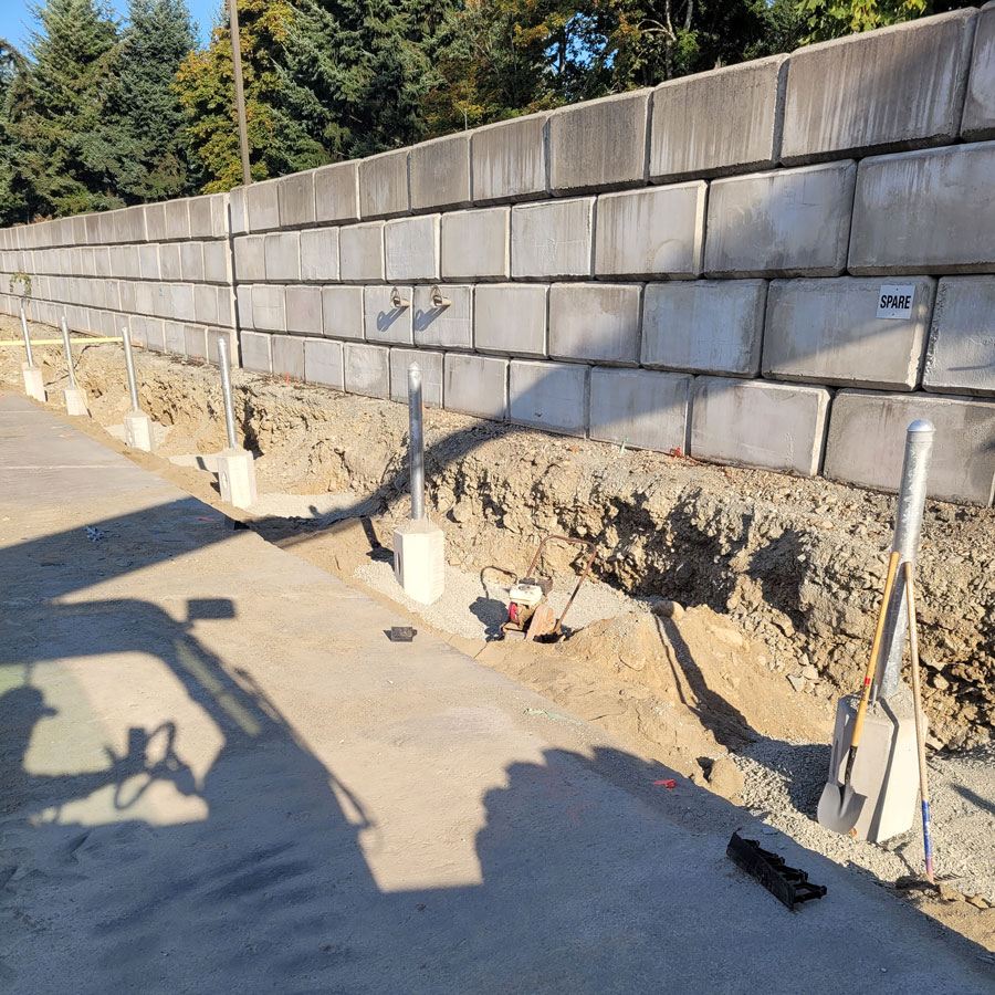 Finished retaining wall